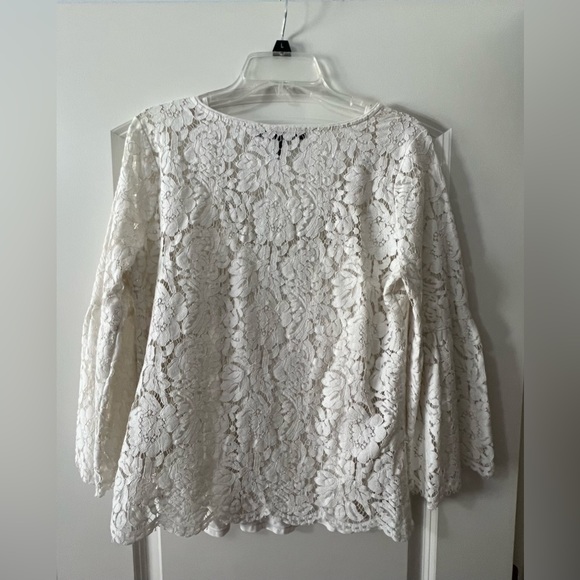 WHBM V-Neck Long Sleeve Lace Top Size Medium - Picture 7 of 13
